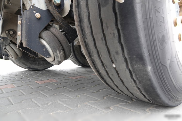 Fruehauf / WYWROTKA 27 M3 / CAŁA STALOWA / OSIE MERCEDES / OŚ PODNOSZONA / TYŁ KLAPA HYDRAULICZNA / HYDROKLAPA zdjęcie 16