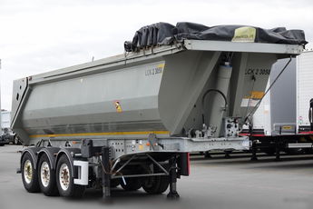 Fruehauf / WYWROTKA 27 M3 / CAŁA STALOWA / OSIE MERCEDES / OŚ PODNOSZONA / TYŁ KLAPA HYDRAULICZNA / HYDROKLAPA