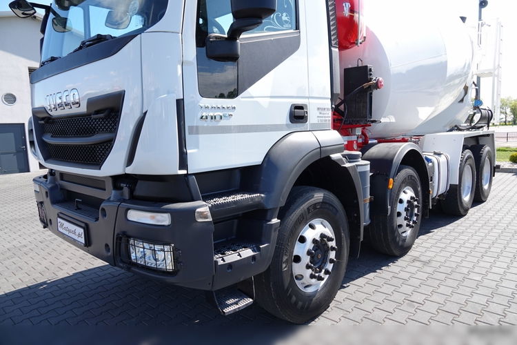 Iveco TRAKKER 410 / 8X4 / BETONOMIESZARKA 9 M3 / PUTZMEISTER / ALUFELGI /  EURO 6 zdjęcie 14
