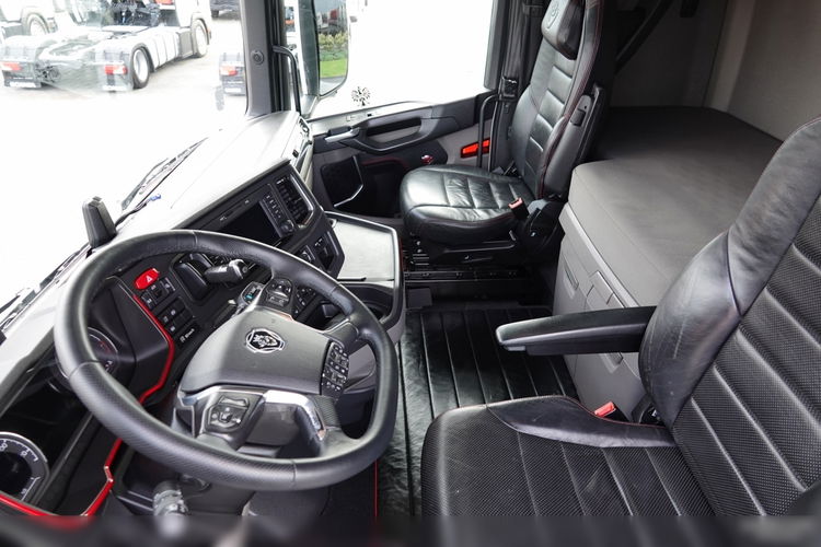 Scania S 520 / V8  / RETARDER / SKÓRY   / PO KONTRAKCIE SERWISOWYM zdjęcie 23