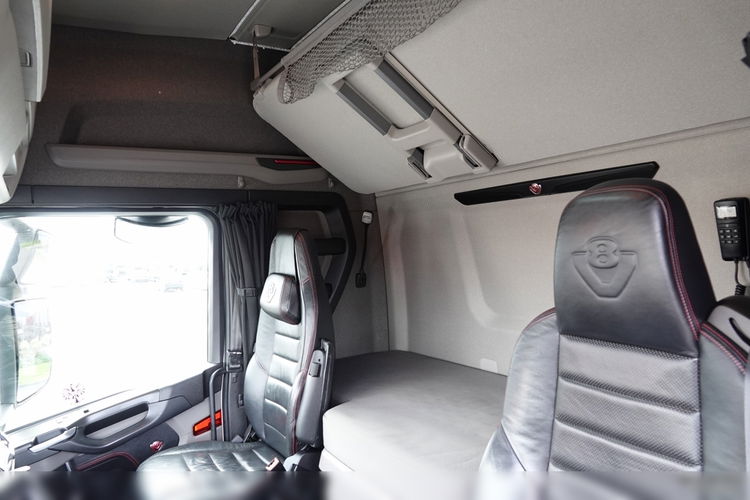 Scania S 520 / V8  / RETARDER / SKÓRY   / PO KONTRAKCIE SERWISOWYM zdjęcie 24