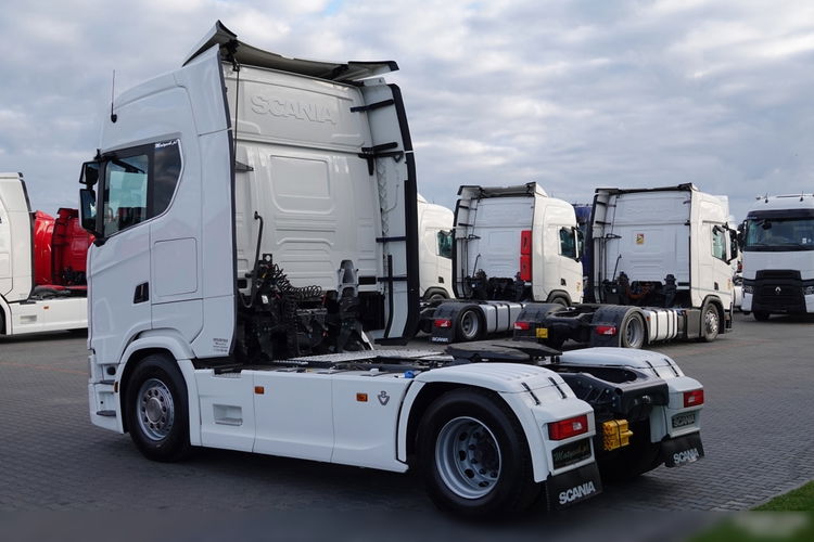 Scania S 520 / V8  / RETARDER / SKÓRY   / PO KONTRAKCIE SERWISOWYM zdjęcie 8