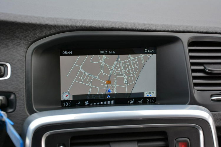 V60 2.0d(190KM) Lift Automat Skóry Navi Parktronik LED ASO Volvo zdjęcie 24