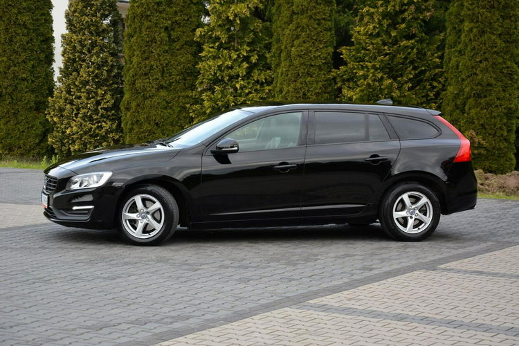 V60 2.0d(190KM) Lift Automat Skóry Navi Parktronik LED ASO Volvo zdjęcie 4
