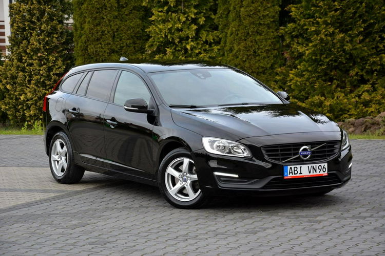 V60 2.0d(190KM) Lift Automat Skóry Navi Parktronik LED ASO Volvo zdjęcie 9