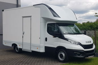 Iveco Daily KONTENER NISKOPODŁOGOWY 4.43x2.23x2.42 SKLEP BAR FOODTRUCK KAMPER AC