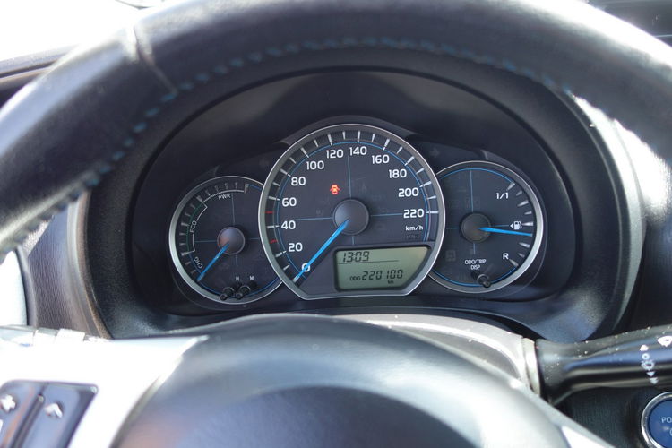 Toyota Yaris Nowa Bateria Stan Bdb zdjęcie 10