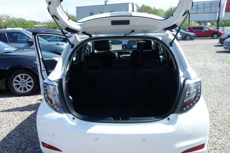 Toyota Yaris Nowa Bateria Stan Bdb zdjęcie 5