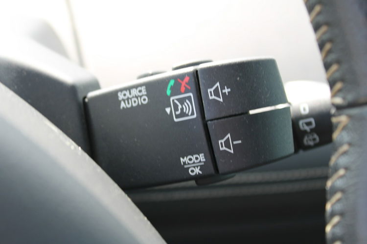 Renault Espace Initiale Paris Automat skóra Panorama zdjęcie 26