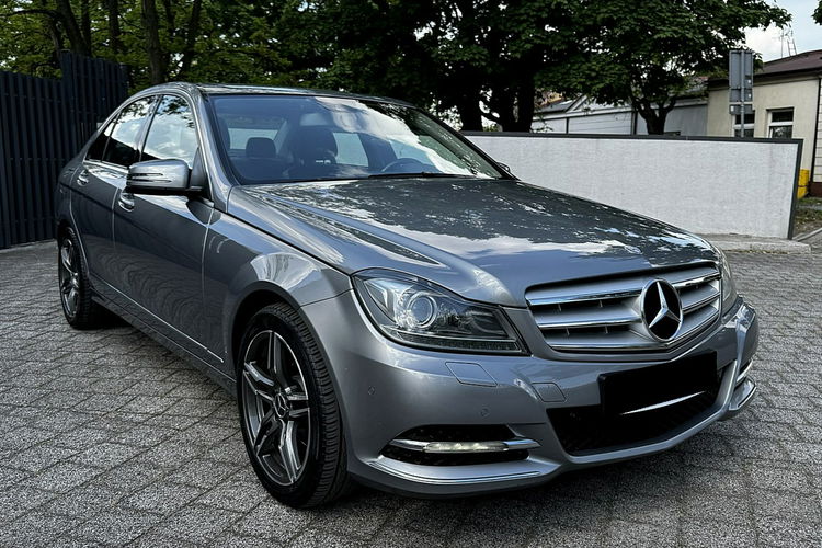 Mercedes C 220 Avantgarde LIFT Navi Gwarancja zdjęcie 2