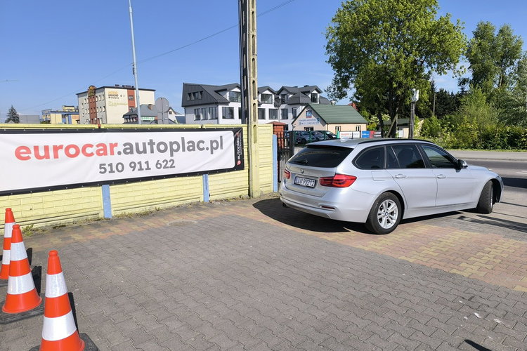 BMW 320 2.0d 190KM Automat Navi zdjęcie 4