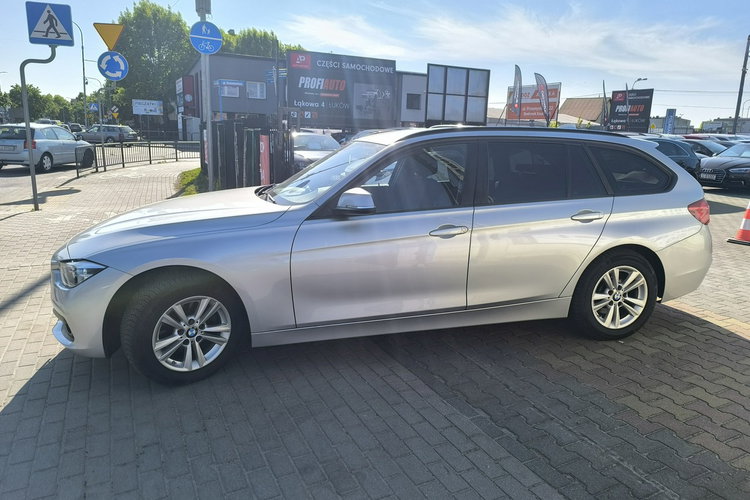 BMW 320 2.0d 190KM Automat Navi zdjęcie 9