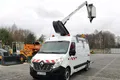 samochód dostawczy Renault zdjęcie 11