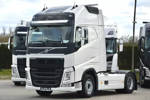 Volvo FH 500 | GLOB XL | KLIMA POSTOJOWA | 2 ZBIORNIKI | XENONY | MIĘDZYOSIE