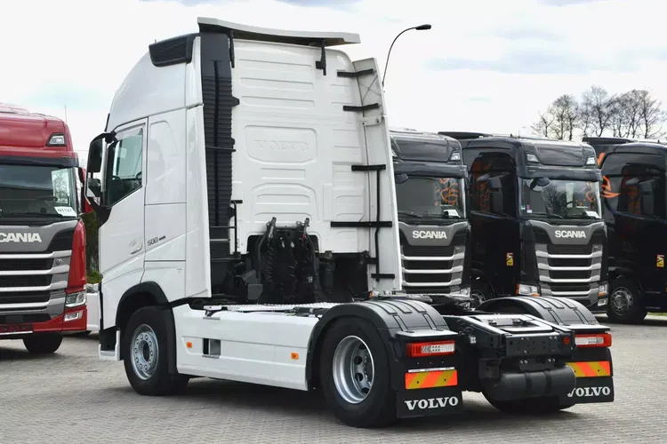 Volvo FH 500 | GLOB XL | KLIMA POSTOJOWA | 2 ZBIORNIKI | XENONY | MIĘDZYOSIE zdjęcie 15