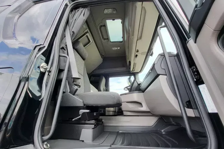 Scania R 500 A4x2LA zdjęcie 11