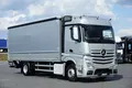 samochód ciężarowy Mercedes zdjęcie 2