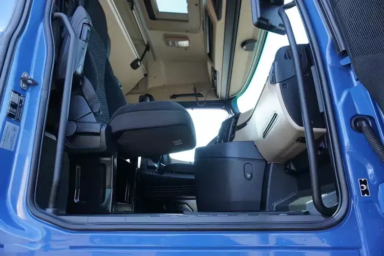 Mercedes ACTROS / 1833 / ACC / MP 5 / EURO 6 / ZESTAW PRZEJAZDOWY 120 M3 zdjęcie 30