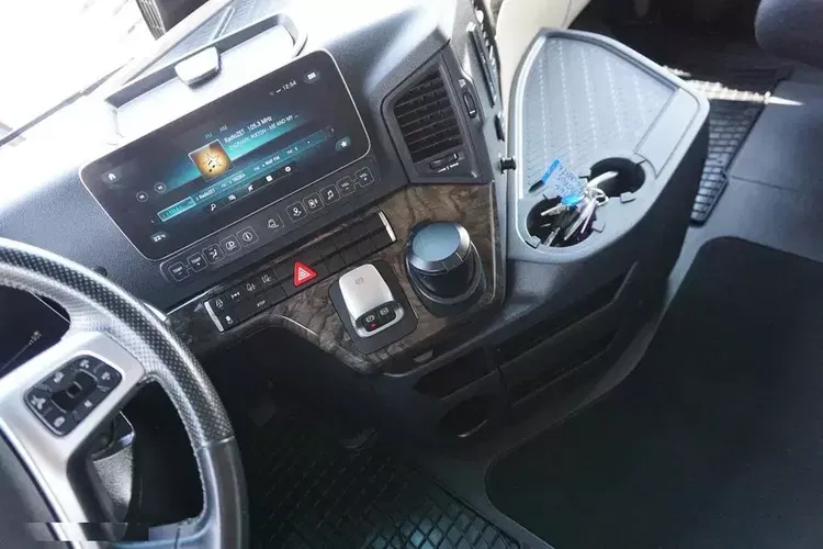 Mercedes ACTROS / 1833 / ACC / MP 5 / EURO 6 / ZESTAW PRZEJAZDOWY 120 M3 zdjęcie 40