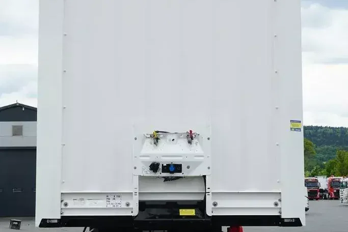 Krone KONTENER / 2 OSIE / ROLETA zdjęcie 7