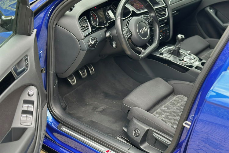 Audi A4 1.8 Avant Quattro Sport S-line Europa zdjęcie 5