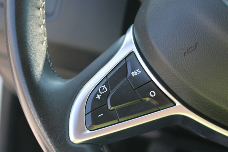 Dacia Duster 4WD COMFORT F-vat Salon Polska Gwarancja zdjęcie 15