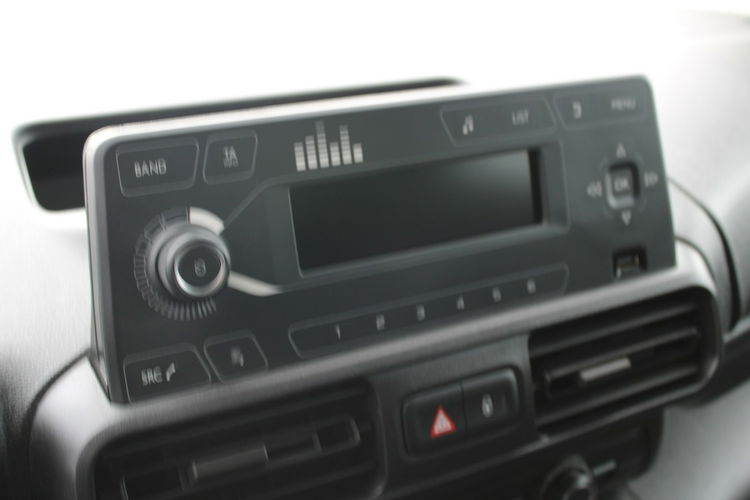 Toyota Proace City Verso LONG Salon Polska Gwarancja D4D zdjęcie 17
