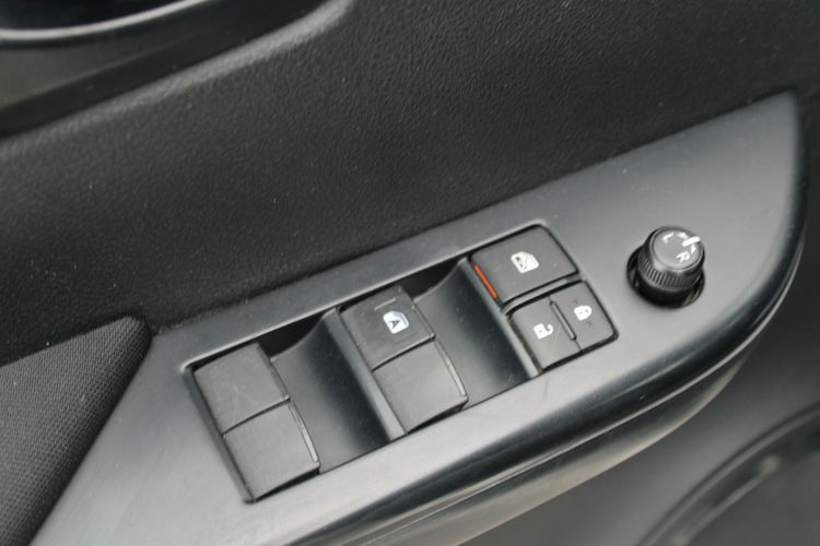 Toyota Hilux F-Vat Salon Polska Gwarancja zdjęcie 14