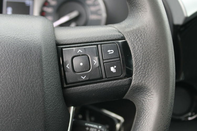 Toyota Hilux F-Vat Salon Polska Gwarancja zdjęcie 17