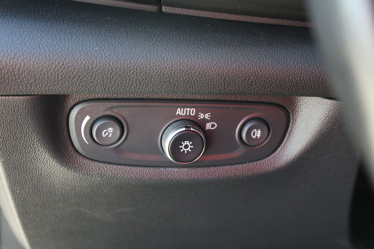 Opel Insignia 170HP EnJoy krajowa Led Gwarancja zdjęcie 18