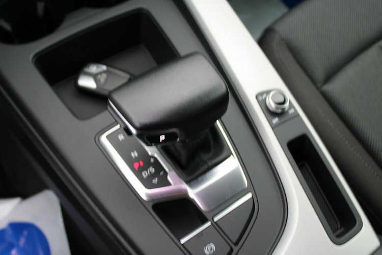 Audi A4 S-Tronic Led F-vat netto 70 650 PLN Salon Polska zdjęcie 26