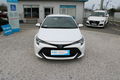 samochód osobowy Toyota zdjęcie 2