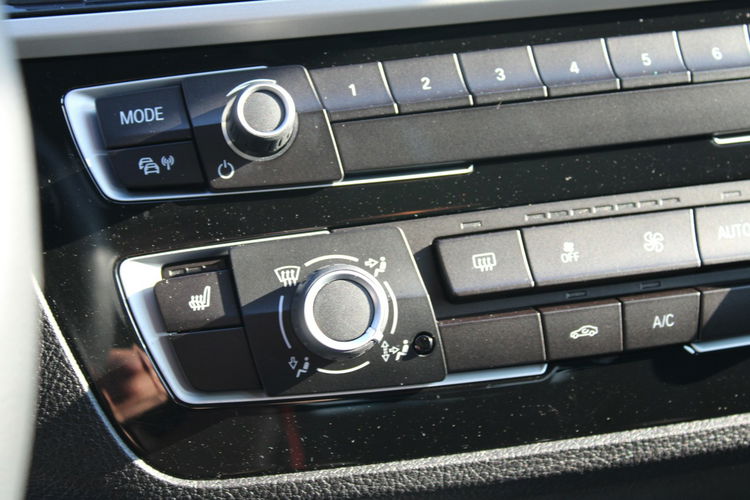 BMW 118 Podgrzewane Fotele Salon Polska Gwarancja zdjęcie 17