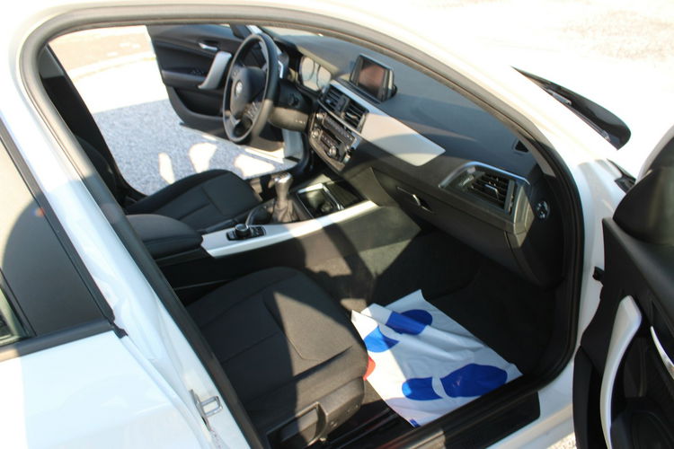 BMW 118 Podgrzewane Fotele Salon Polska Gwarancja zdjęcie 26