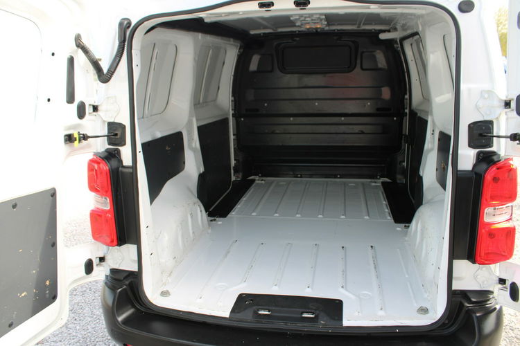 Citroen Jumpy 2.0 BlueHDi 150 S&S Club M Gwarancja zdjęcie 10