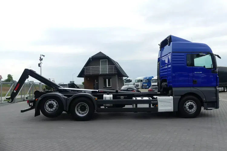 MAN TGX 26.400 / 6x2 / HAKOWIEC / HIAB MULTILIFT 18T / EURO 6 / zdjęcie 33