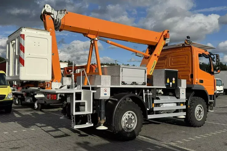 Mercedes Atego 718 E6 4x4 Zwyżka PALFINGER P210 BK Podnośnik Koszowy zdjęcie 25