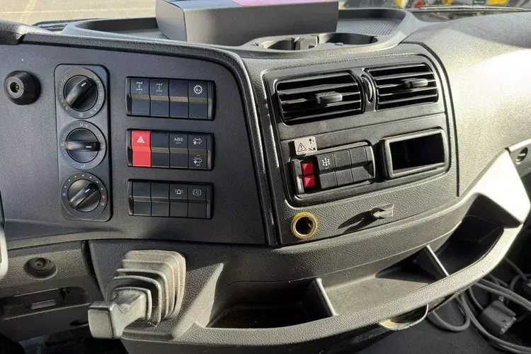 Mercedes Atego 718 E6 4x4 Zwyżka PALFINGER P210 BK Podnośnik Koszowy zdjęcie 39