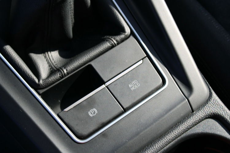 Volkswagen Golf LIFE Virtual Asystent Salon Polska Gwarancja zdjęcie 22