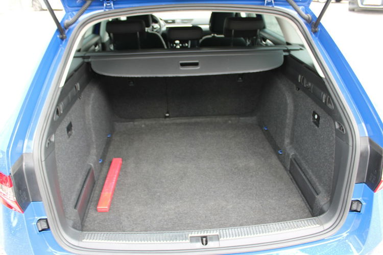 Skoda Superb Salon Polska Gwarancja Active zdjęcie 30