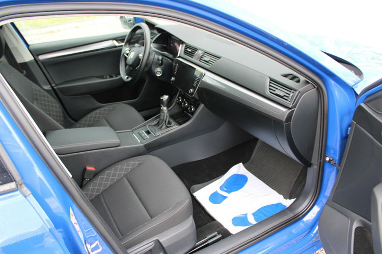 Skoda Superb Salon Polska Gwarancja Active zdjęcie 32
