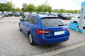 samochód osobowy Skoda zdjęcie 7