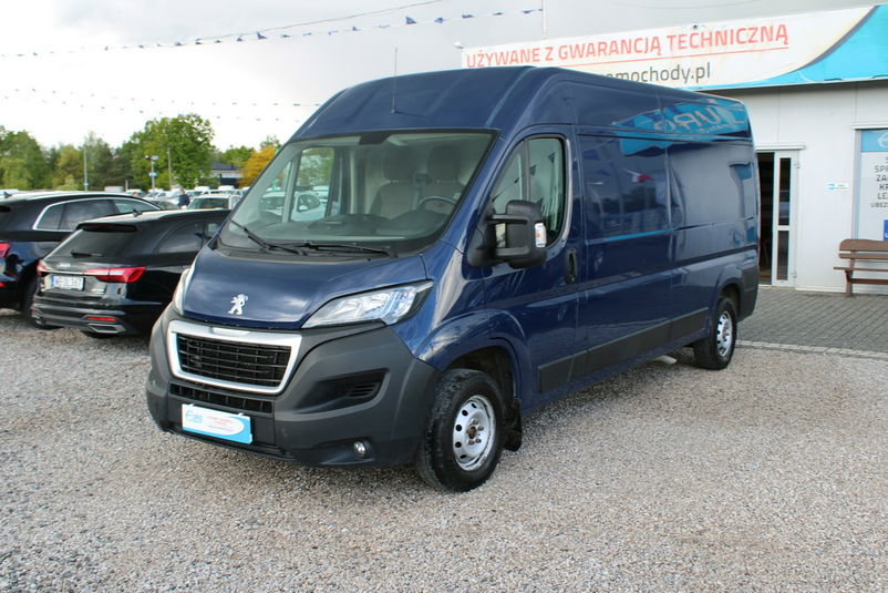 samochód dostawczy Peugeot zdjęcie 1