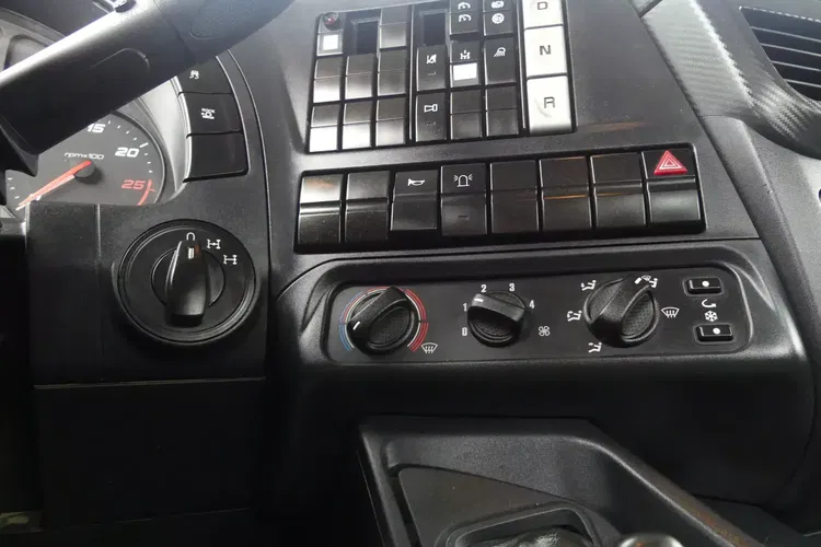 Iveco X-WAY 420 / 6x4 / KH-KIPPER 3 STRONNY / HYDROBURTA / WYWROTKA / zdjęcie 37
