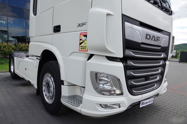 DAF XF 480 / KLIMA POSTOJOWA / HYDRAULIKA DWUOBWODOWA / ALUFELGI / SSC / SPROWADZONY / PO KONTRAKCIE SERWISOWYM zdjęcie 11