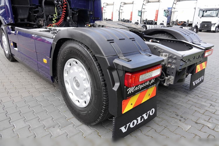 Volvo FH 500 / KLIMA POSTOJOWA / OPONY 100% / PO KONTRAKCIE SERWISOWYM / SPROWADZONY zdjęcie 15