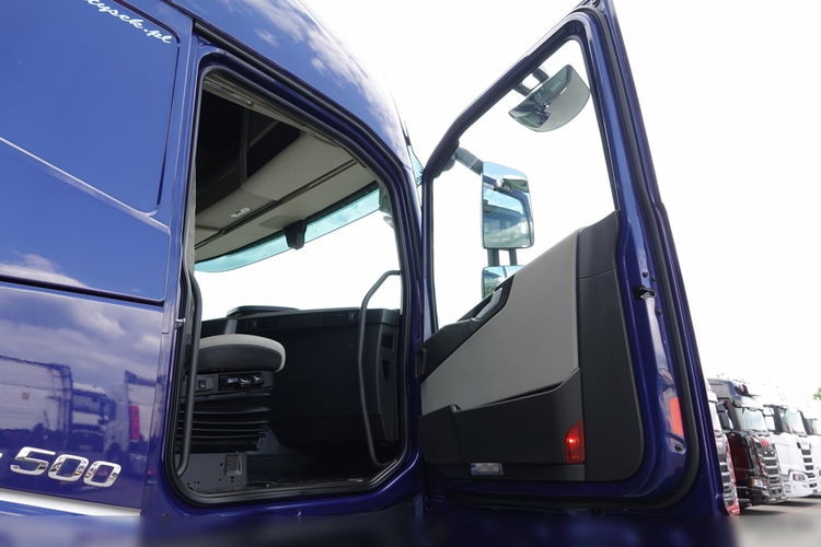 Volvo FH 500 / KLIMA POSTOJOWA / OPONY 100% / PO KONTRAKCIE SERWISOWYM / SPROWADZONY zdjęcie 37