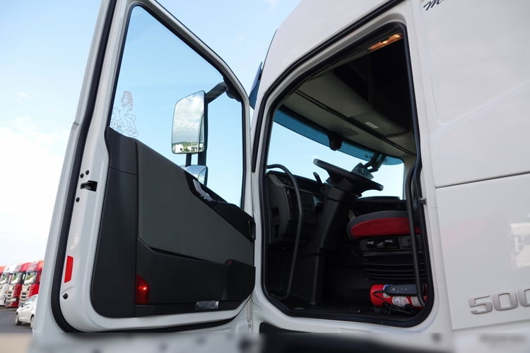 Volvo FH 500 / KLIMA POSTOJOWA / OPONY 100% / PO KONTRAKCIE SERWISOWYM / SPROWADZONY zdjęcie 22