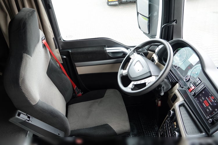 MAN TGX 18.510 / RETARDER / HYDRAULIKA / SPROWADZONY / PO KONTRAKCIE SERWISOWYM  zdjęcie 26
