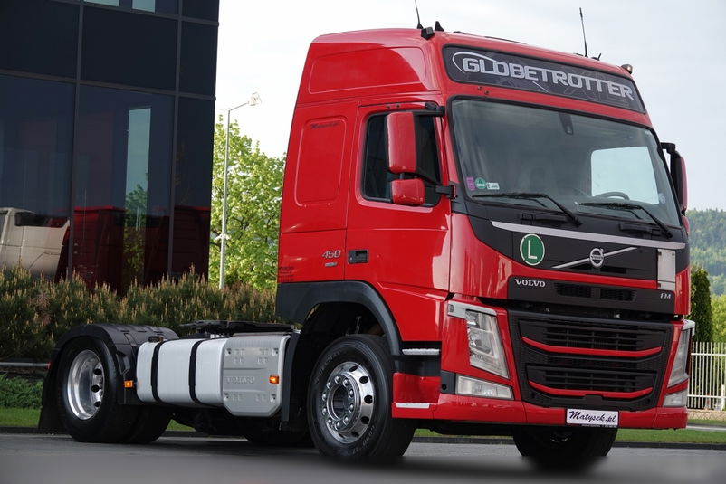 ciągnik siodłowy Volvo zdjęcie 1